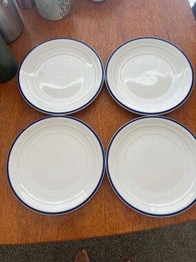 Thompson White Salad 🥗 Plates with Blue Rim - Set of 4